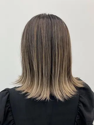 ミディアム 【公式】amble luxe池袋東口🩷のヘアスタイル