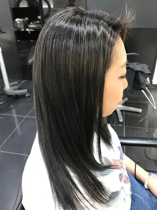 ロング カラー 関口 友行のヘアスタイル