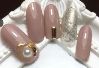 ネイル Nest 岩崎のネイルデザイン