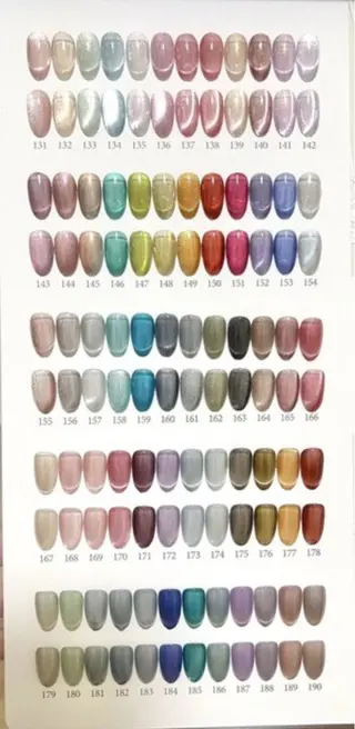 カラー YU KAのネイルデザイン