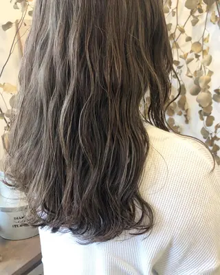 ロング Strawberry所属・原田 志保のヘアスタイル