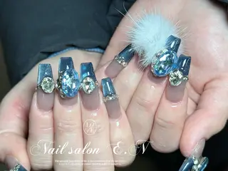 ネイル E.N🦋 長さ出し/持ち込みのネイルデザイン