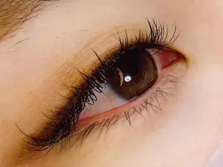 マツエク・マツパ eyelash Cils所属・下野 ミチコのマツエク・マツパデザイン