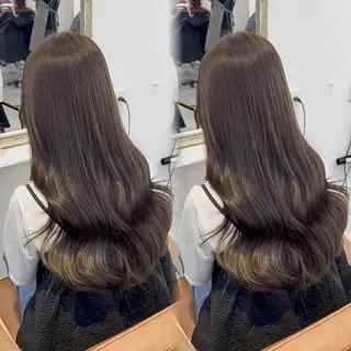 ロング カラー 赤み無し柔らかカラー 【梅田】madokaのヘアスタイル