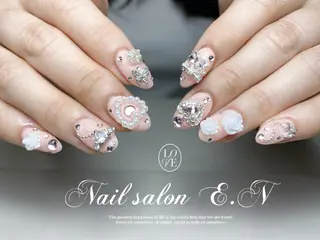 ネイル E.N🦋 長さ出し/持ち込みのネイルデザイン