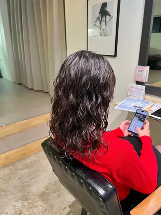 ミディアム パーマ 金山/透明感カラー レイヤー/木澤 航のヘアスタイル