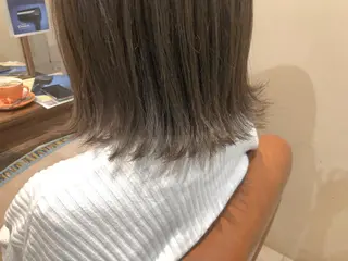 ミディアム カラー ひろせ かなのヘアスタイル