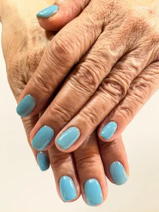 ネイル laule’a所属・浅野 実来のネイルデザイン