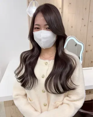 ロング カラー 新宿/韓国ヘア/ 髪質改善ストレートのヘアスタイル