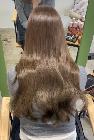 ロング miloc himekaのヘアスタイル