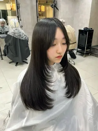 ロング 韓国レイヤーカット/ ハイトーン/マアヤのヘアスタイル