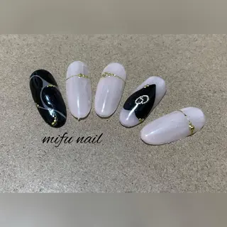 ネイル 大田 美笛香のネイルデザイン
