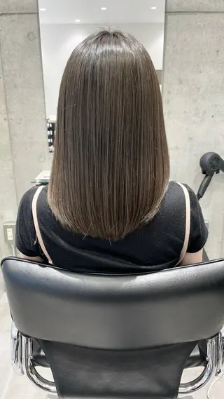 ミディアム カラー Leyシェアサロン所属・Ken ドライカット ✂️髪質改善のヘアスタイル