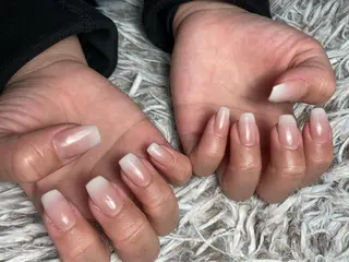 ミディアム ネイル ✴︎ Delightのネイルデザイン