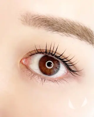 マツエク・マツパ U2所属・U2 eyelash akikoの眉毛・アイブロウイメージ