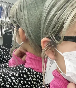 ミディアム LAME所属・RU NAのヘアスタイル