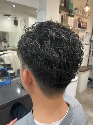 パーマ 髙野 亮吾のヘアスタイル