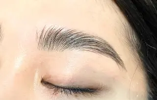アイブロウ Horiguchi Haruna🌷のマツエク・マツパデザイン