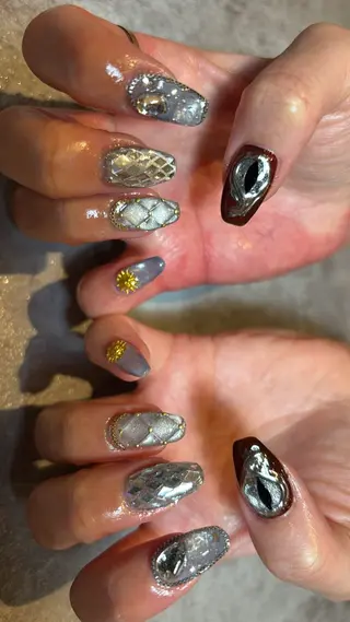 ネイル Mignon所属・Mignon 、のネイルデザイン