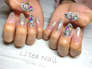 ネイル Li'leaNail AINAのネイルデザイン