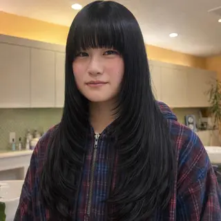 ロング カラー ベージュカラー⌇ レイヤー.𐙚心音のヘアスタイル