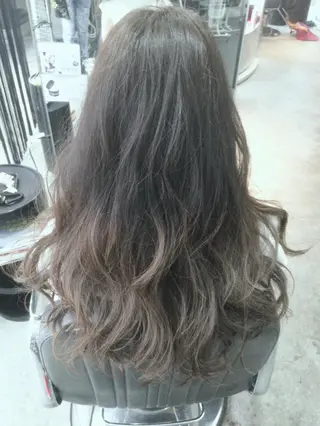 ミディアム セミロング ロング カラー パーマ ヘアアレンジ Hair&Eyelash SUNNY GRACE✂︎Cherie所属・SUNNY GRACEのヘアスタイル