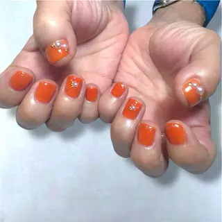 ネイル HANA-NAIL Naruのネイルデザイン