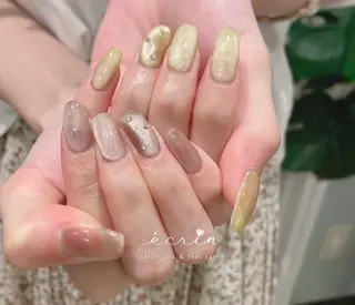 ネイル ecrin エクラン Haruka🌼のネイルデザイン
