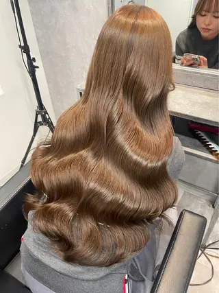 ロング カラー mimiiy梅田 中崎町ハイトーンのヘアスタイル