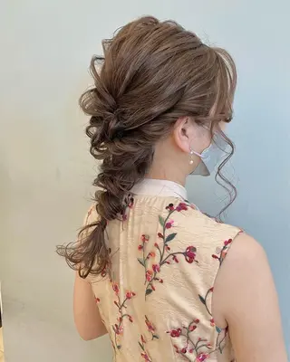 ヘアアレンジ 友成 星来のヘアスタイル