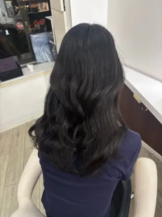 ロング さとう さくらのヘアスタイル