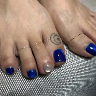 究極の ワンカラー専門店のネイルデザイン