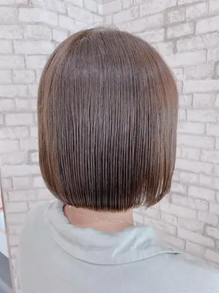 ショート カラー ヘアアレンジ ブリーチなし艶カラー 東家のヘアスタイル