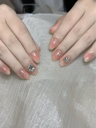 ネイル EE.Nail所属・FuFu.Nail 2️⃣番のネイルデザイン