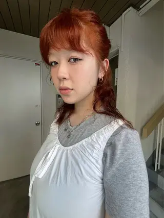 カラー sliver ・siki /YUIのヘアスタイル