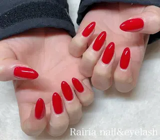 ネイル Rairia   nail所属・屋敷 理奈のネイルデザイン