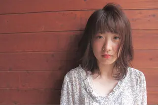 ミディアム カラー 萌花　moeka /韓国/レイヤーのヘアスタイル