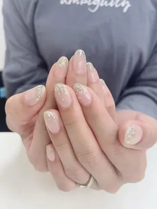 ネイル 岸本 千慧のネイルデザイン