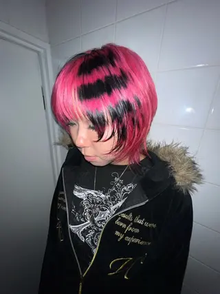 ミディアム 💥ウルフカット デザインあんな💥のヘアスタイル