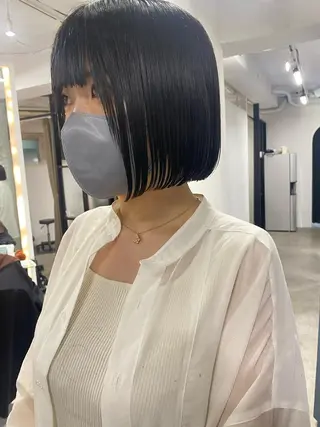 ショート カラー センターパート/ 暖色カラーayuのヘアスタイル