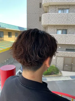 パーマ メンズ 西岡 勇人のヘアスタイル