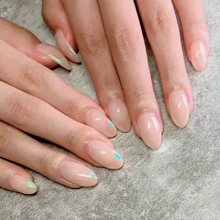 ネイル haleyume所属・shino🌟 痛ネイルのネイルデザイン