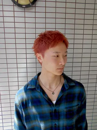 ショート カラー 艶カラー✨️ 須澤亮斗のヘアスタイル