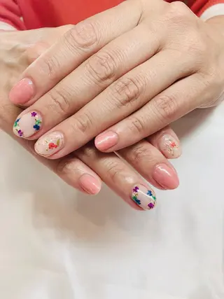 ネイル Ui_Amor (パラジェル)のネイルデザイン