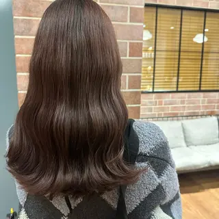 ロング カラー 峯岸 真麻のヘアスタイル
