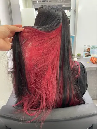 ロング カラー 江藤貴基 レイヤー カット【駅徒歩⑥歩】のヘアスタイル