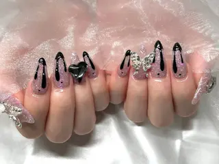 ネイル Roi〈ロワ〉 Akariのネイルデザイン