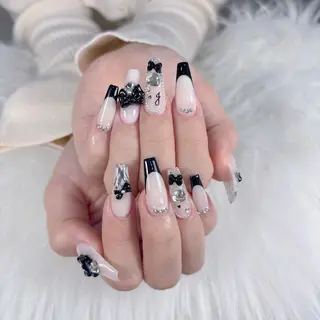 ネイル QUEENSNAIL STUDIOのネイルデザイン