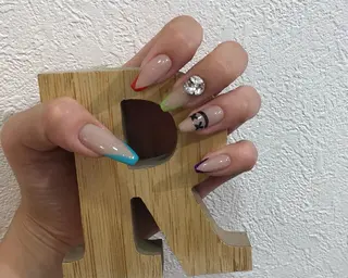 ネイル le'a moe KONAMIのネイルデザイン