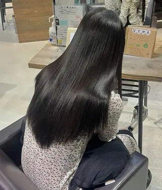 ロング 及川 亜美のヘアスタイル